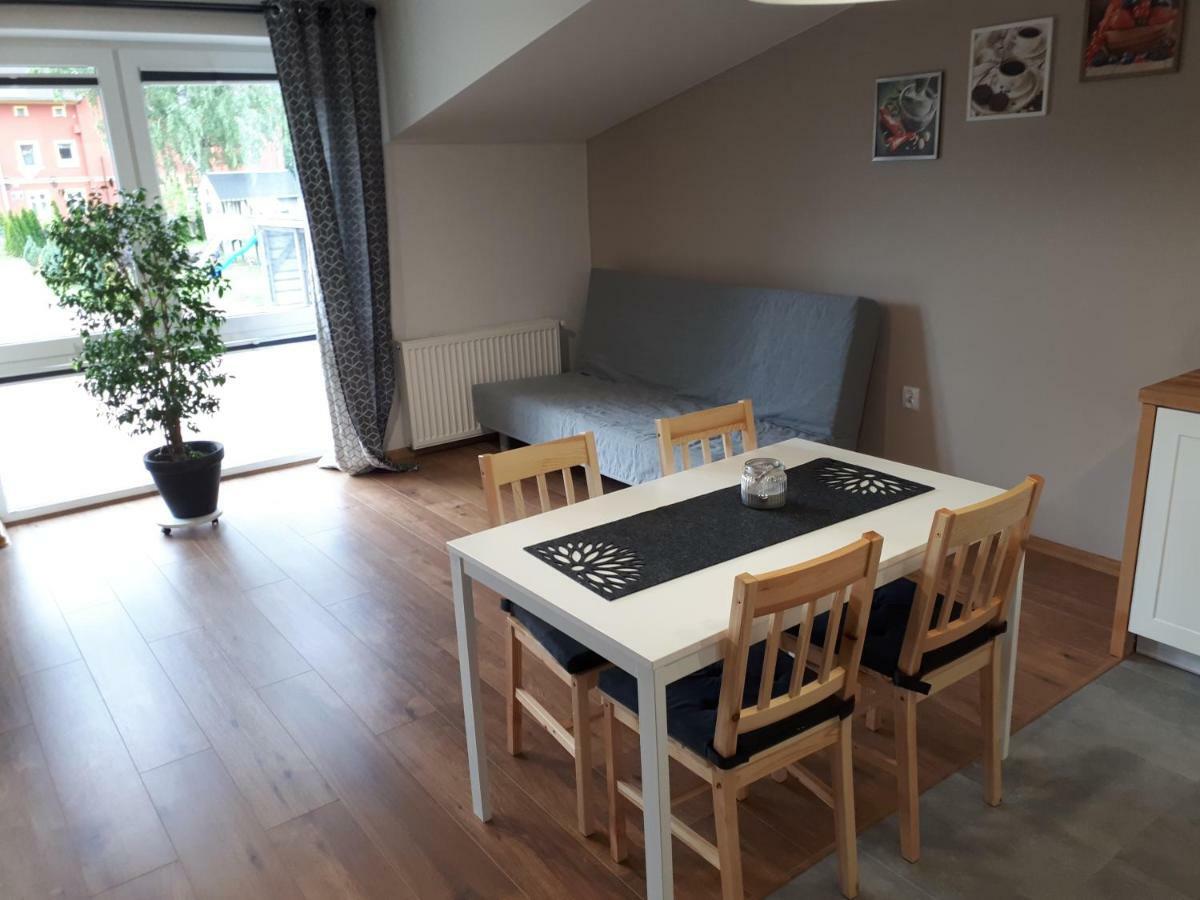 Apartamenty Pod Dzikowcem โบกุสชุฟ-กอร์เซ ภายนอก รูปภาพ