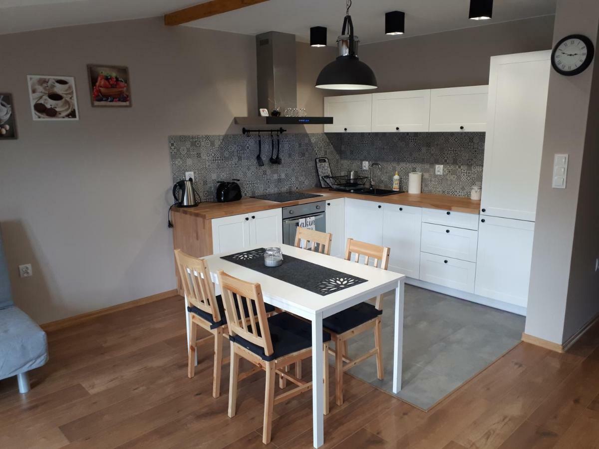 Apartamenty Pod Dzikowcem โบกุสชุฟ-กอร์เซ ภายนอก รูปภาพ